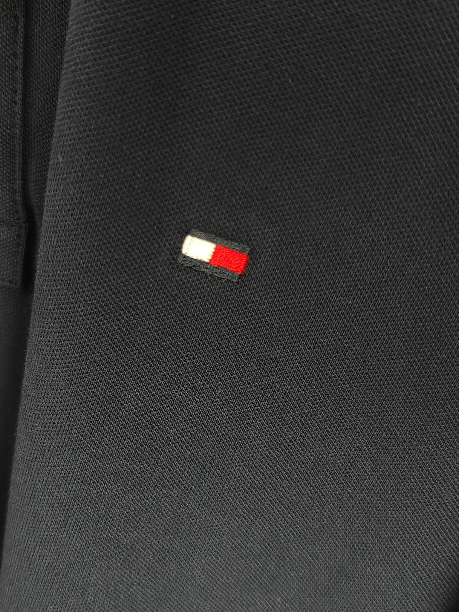 P200 Real shot quality High version Tommy embroidered polo shirt lapel long sleeves High-end quality Complete with three labels, comfortable and breathable, classic and simple, exquisite and fashionable, details show high-end quality Color: Black White Gray Navy Size: M-XXL